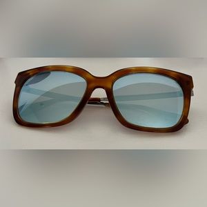 Diff Eyewear Bella polarized sunglasses